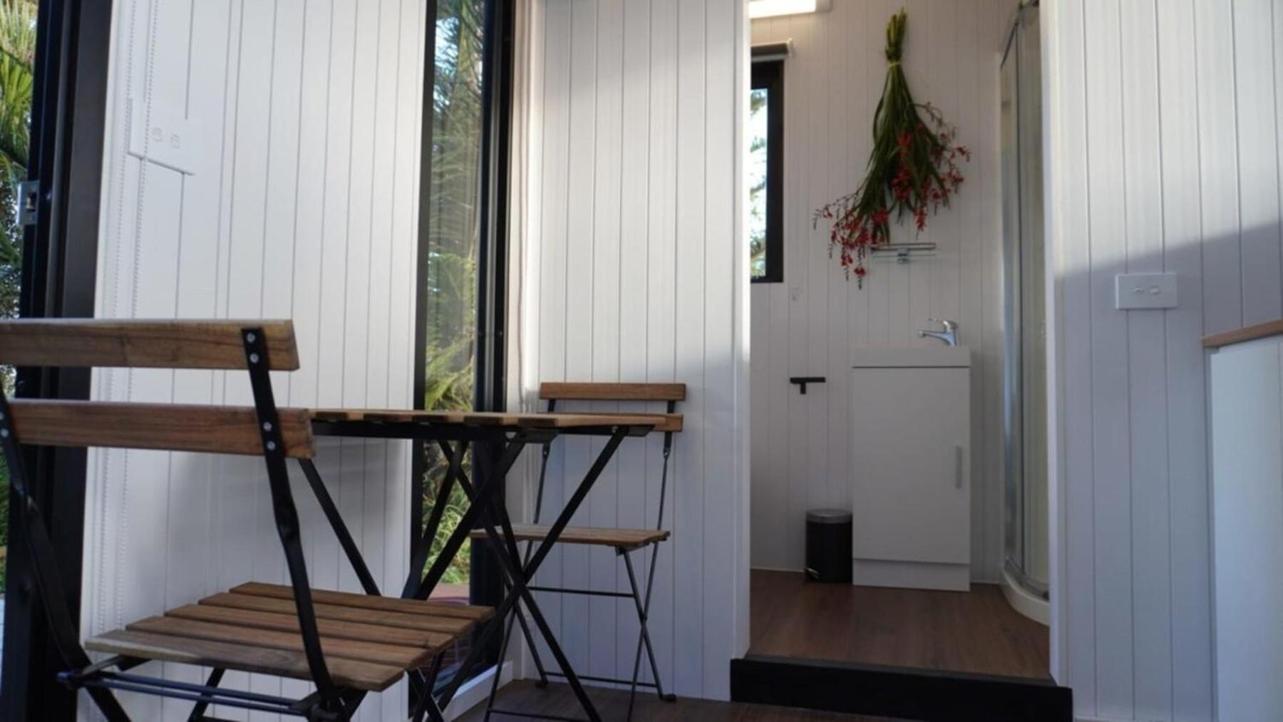 The Kauri Getaway By Tiny Away Villa Waitoki Екстериор снимка