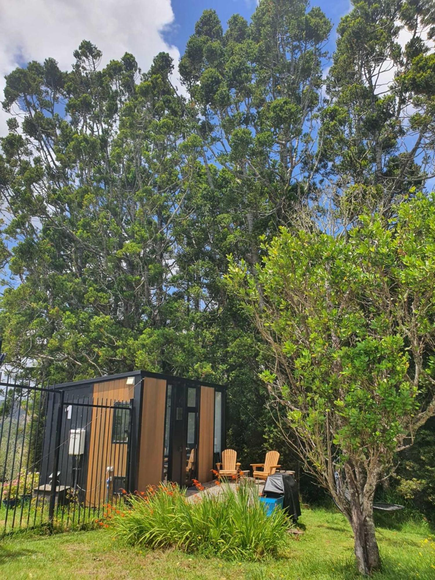 The Kauri Getaway By Tiny Away Villa Waitoki Екстериор снимка