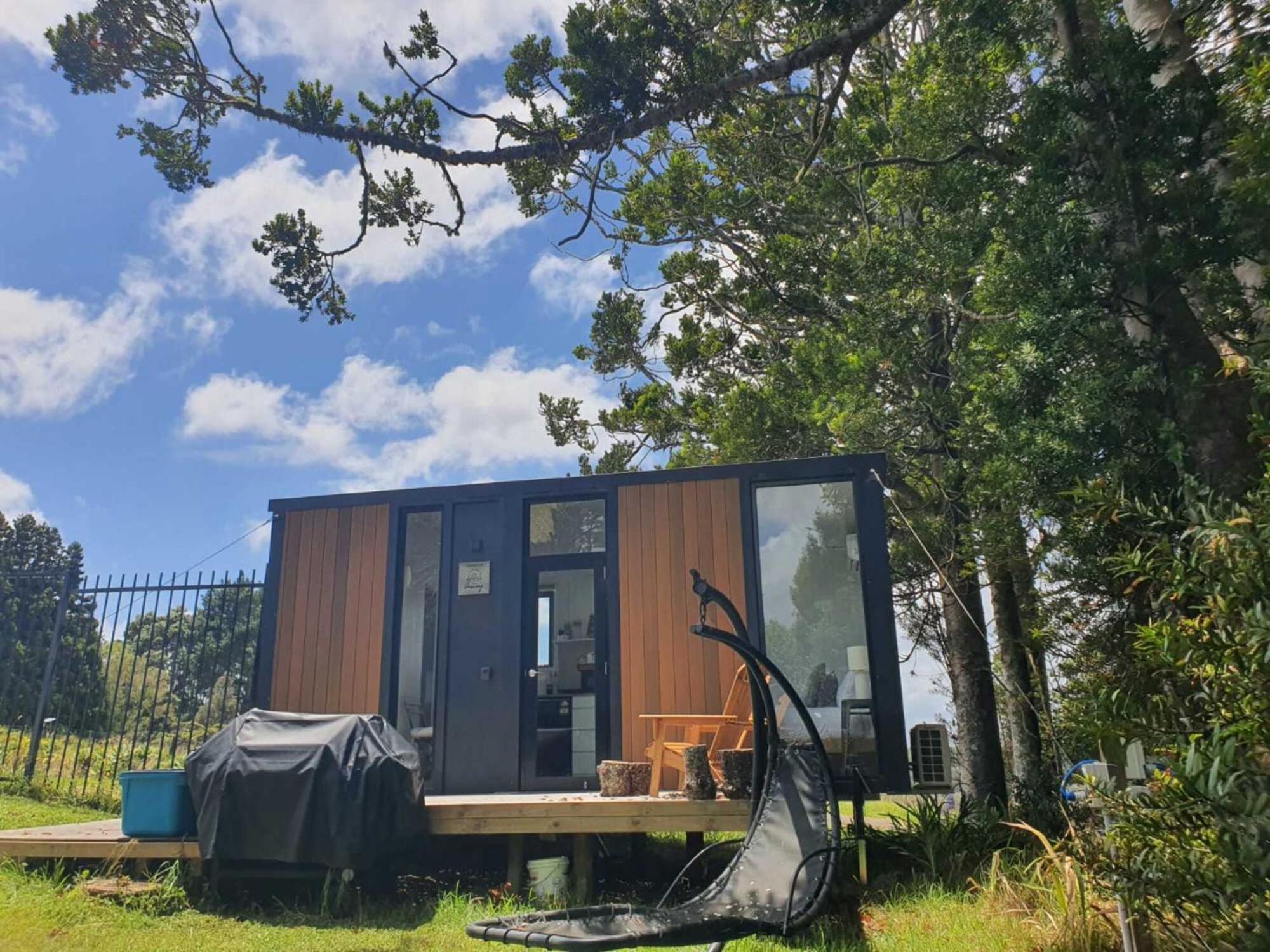 The Kauri Getaway By Tiny Away Villa Waitoki Екстериор снимка